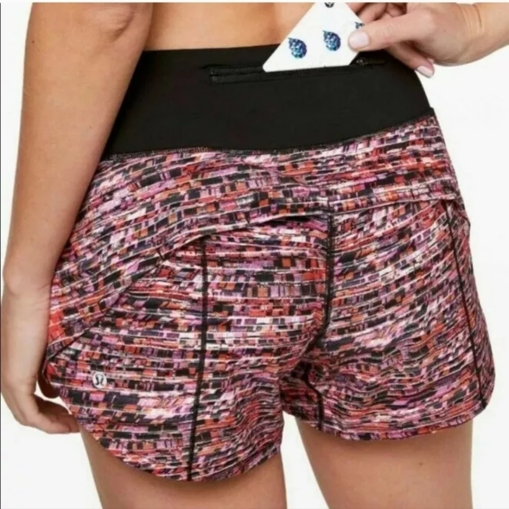 lululemon athletica 13 wicking